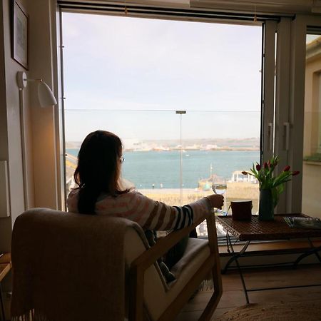 Breathtaking Harbourside Views With Parking At 'Harbour Strand' 法尔茅斯 外观 照片