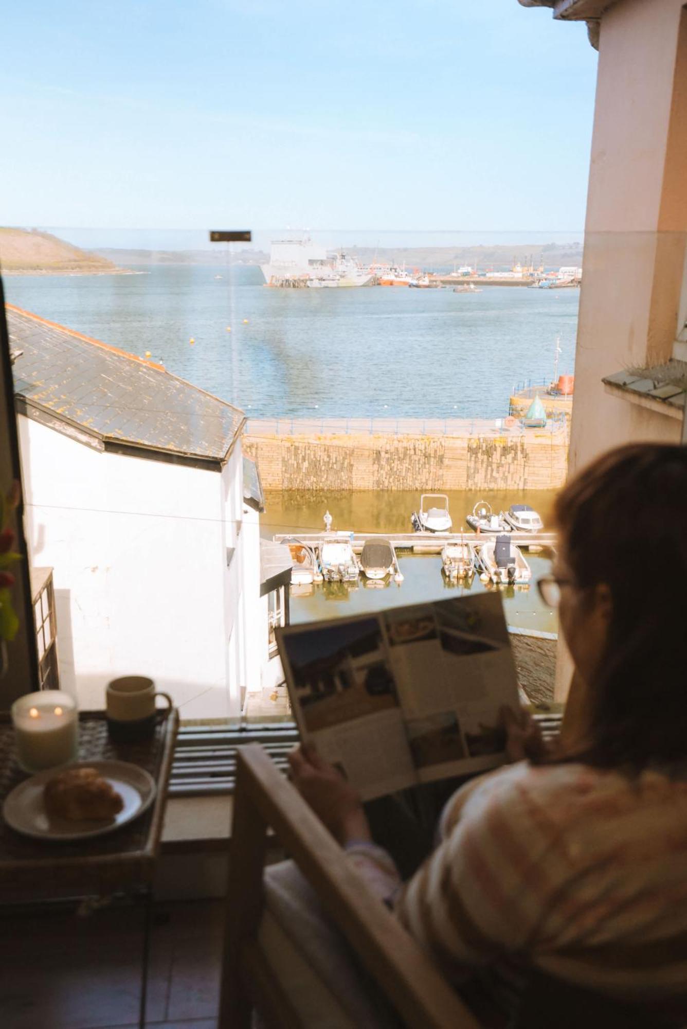 Breathtaking Harbourside Views With Parking At 'Harbour Strand' 法尔茅斯 外观 照片