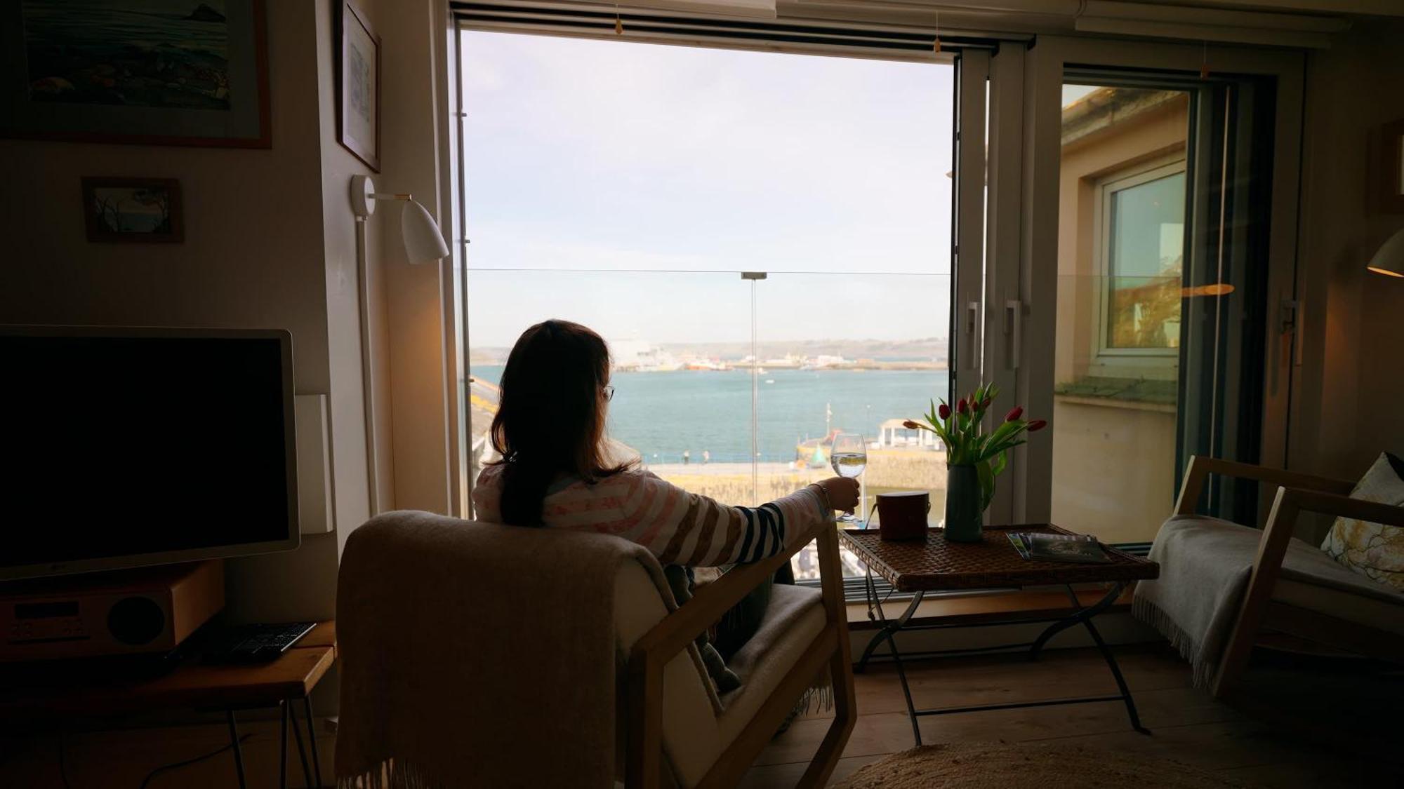 Breathtaking Harbourside Views With Parking At 'Harbour Strand' 法尔茅斯 外观 照片