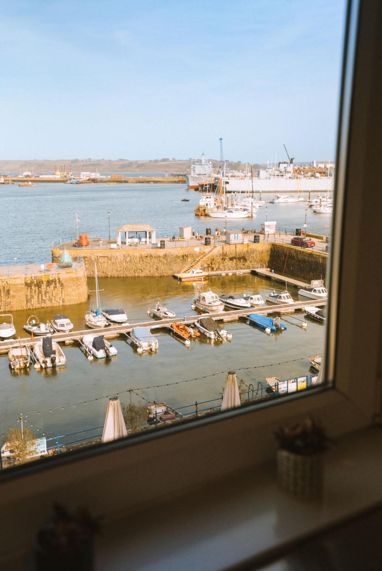 Breathtaking Harbourside Views With Parking At 'Harbour Strand' 法尔茅斯 外观 照片